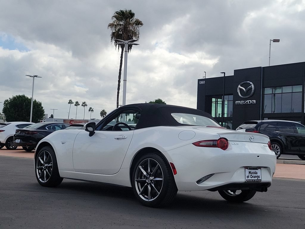Certified 2023 MAZDA MX-5 Miata Grand Touring RWD image 2