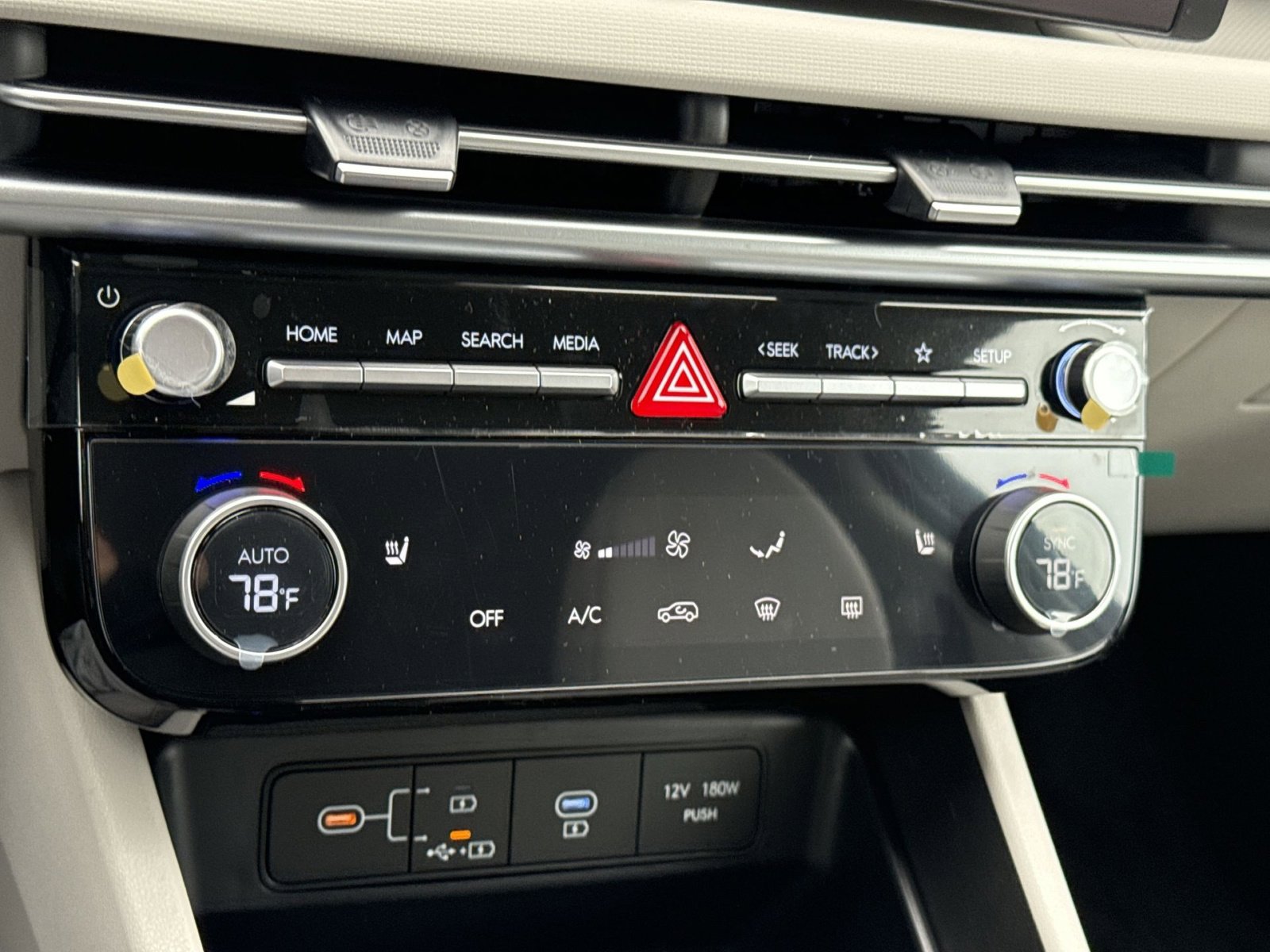 New 2026 Hyundai Tucson SEL image 20