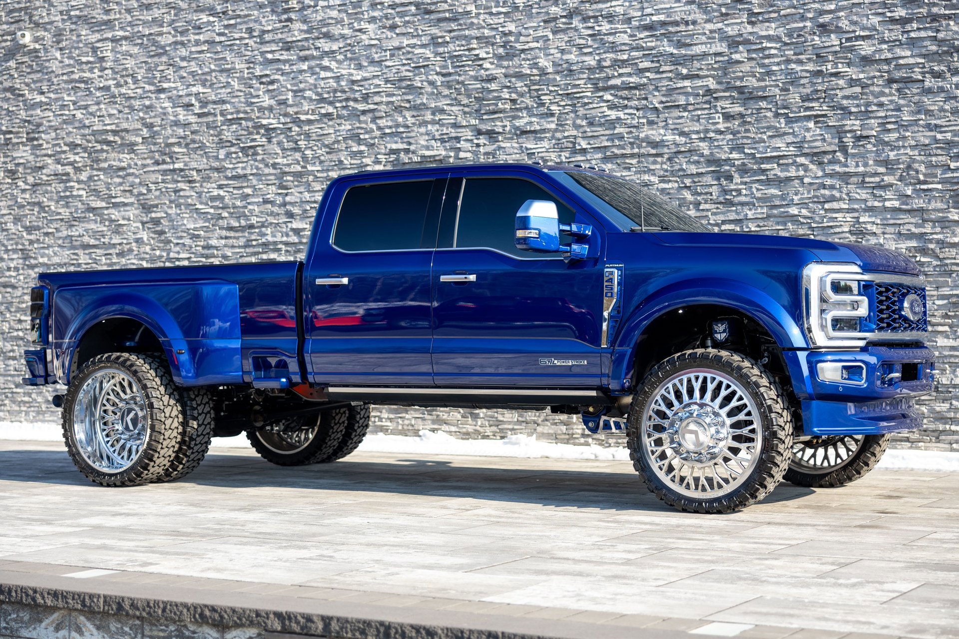 Used 2026 Ford F450 Platinum w/ Platinum Plus Package image 12