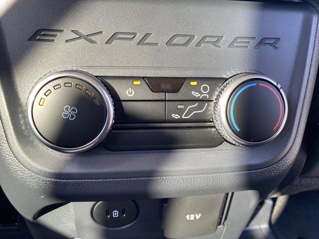 New 2026 Ford Explorer Active w/ Active Comfort Package image 34