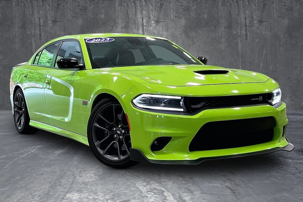 Used 2023 Dodge Charger Scat Pack w/ Plus Group RWD image 3