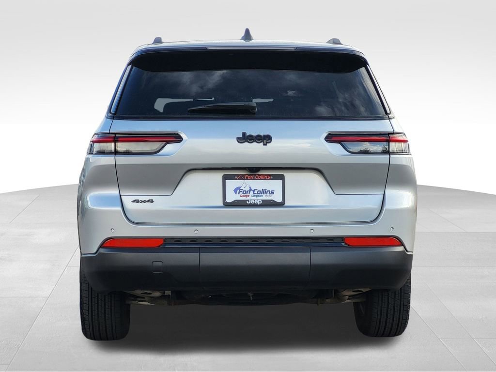 Used 2025 Jeep Grand Cherokee L Altitude image 7