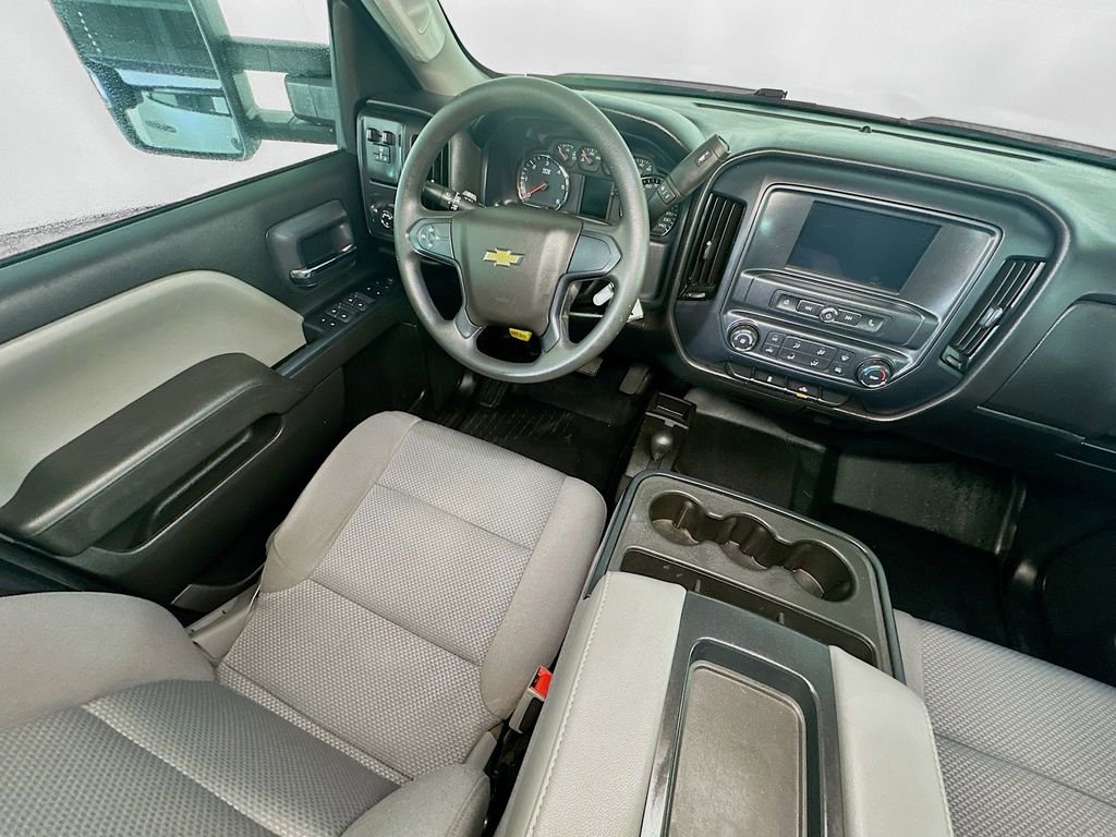 Used 2019 Chevrolet Silverado 2500 W/T image 9