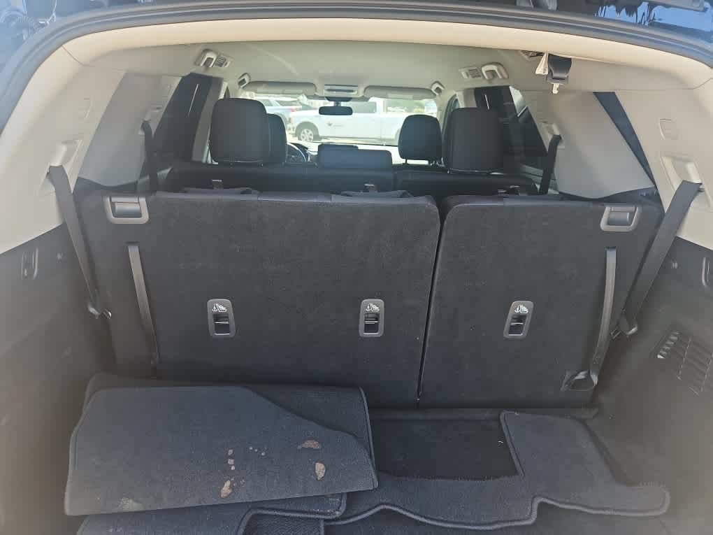 Used 2025 Nissan Pathfinder SV AWD/4WD image 8