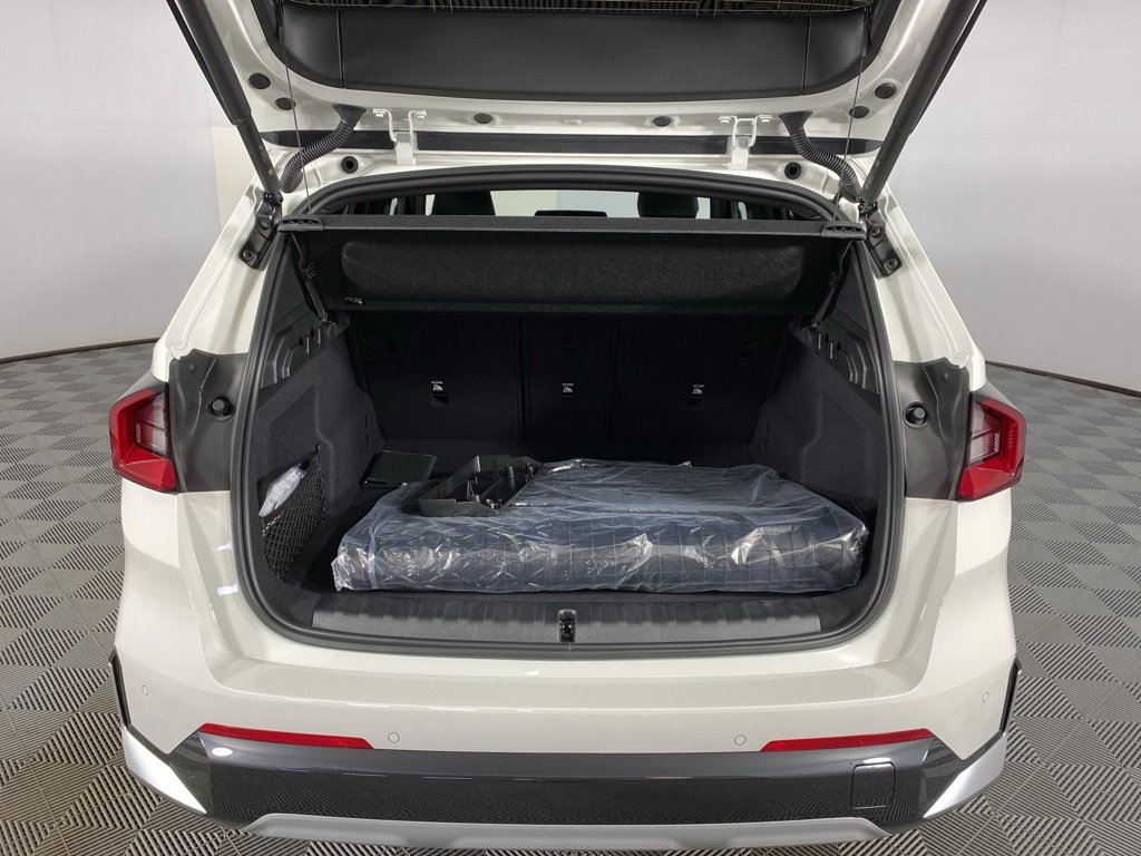 New 2026 BMW X1 xDrive28i w/ Technology Package image 25