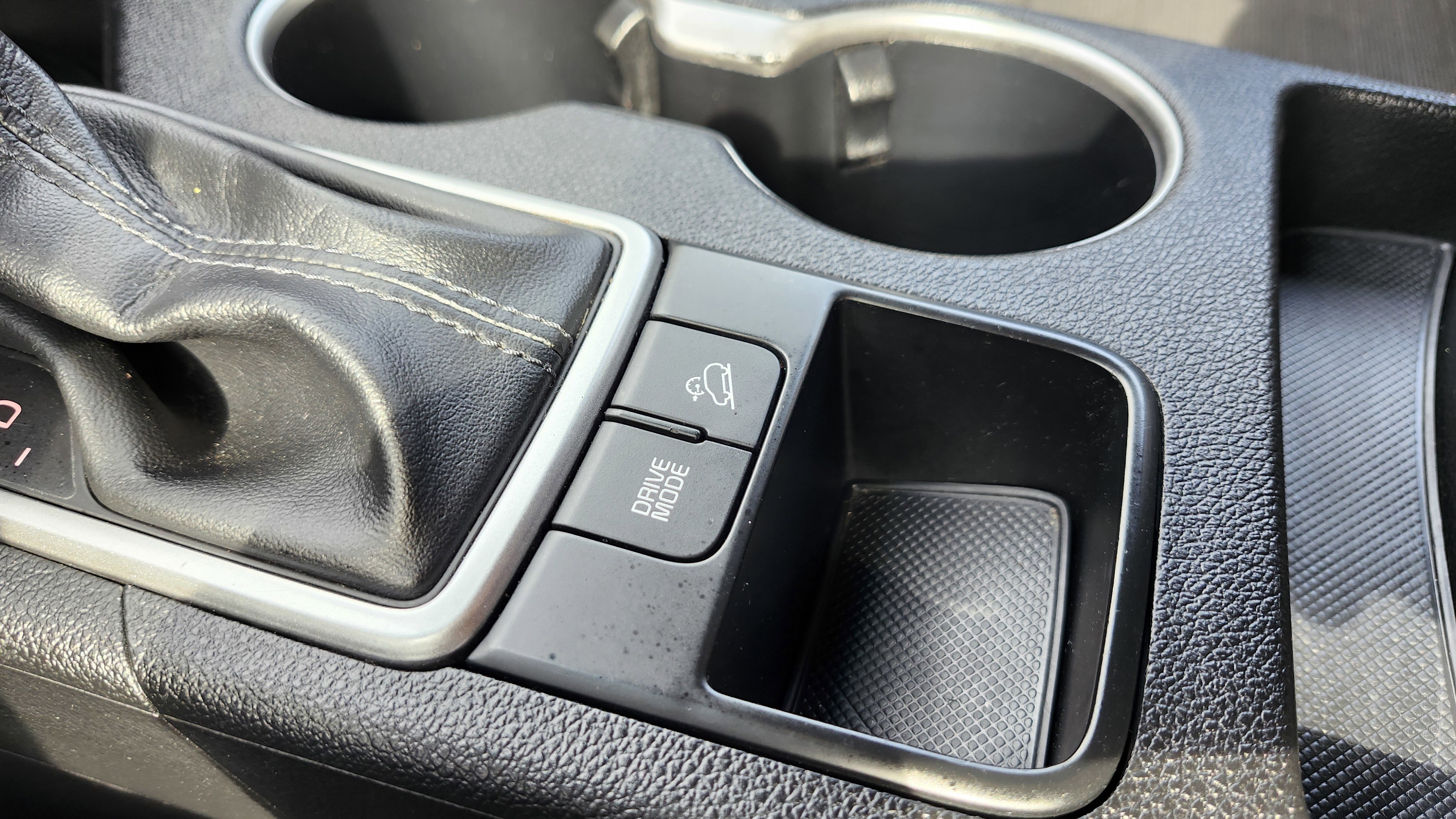 Used 2020 Kia Sportage LX w/ LX Popular Package image 8