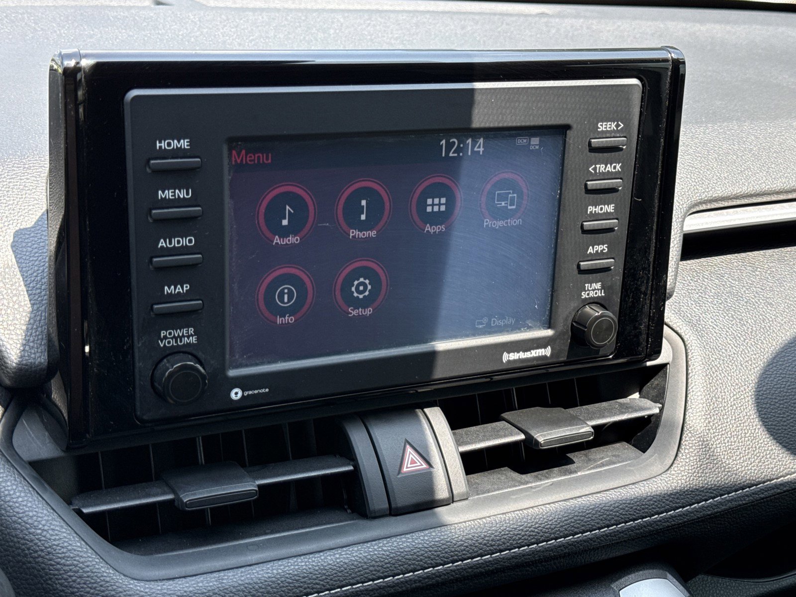 Used 2021 Toyota RAV4 XLE w/ Convenience Package FWD image 23