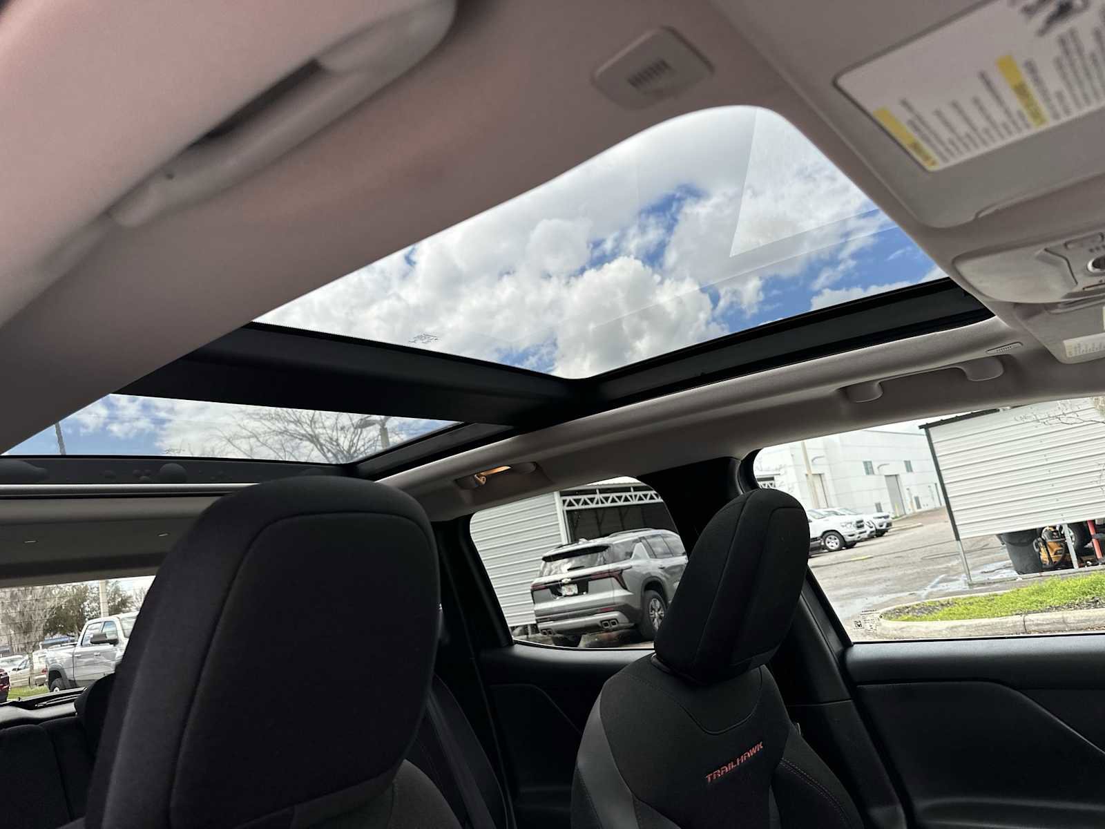 Used 2022 Jeep Renegade Trailhawk w/ Sun/Sound Group image 17