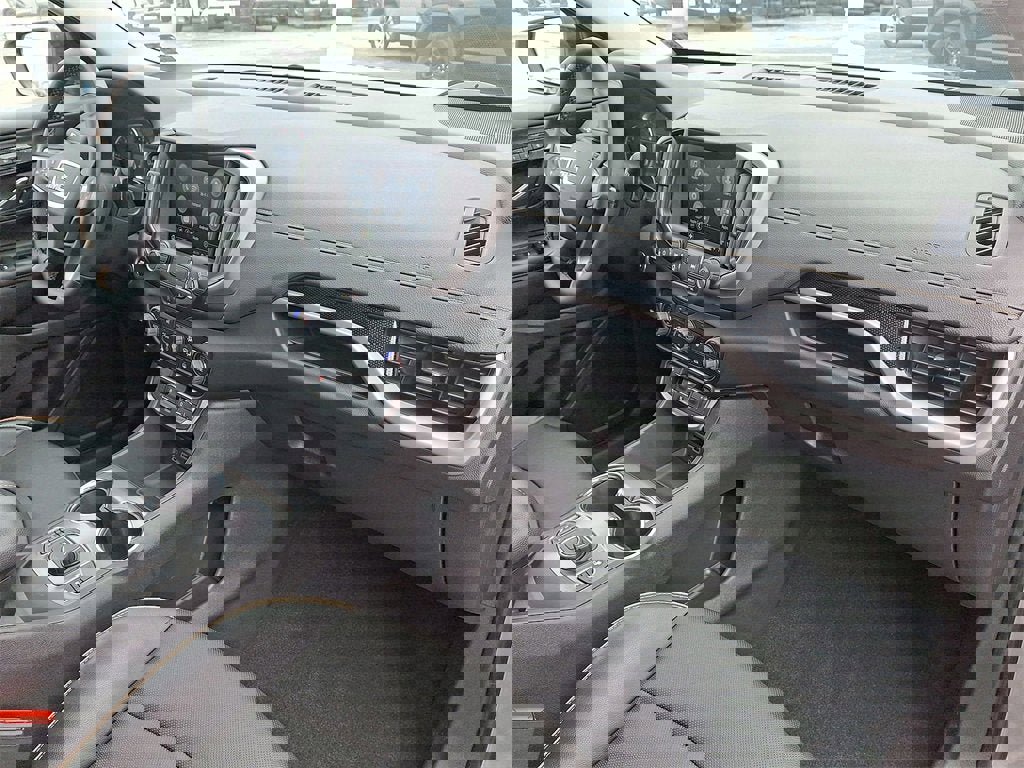 Certified 2023 GMC Terrain AT4 image 31