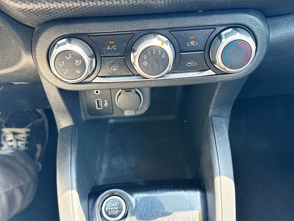 Used 2022 Nissan Kicks S FWD image 18