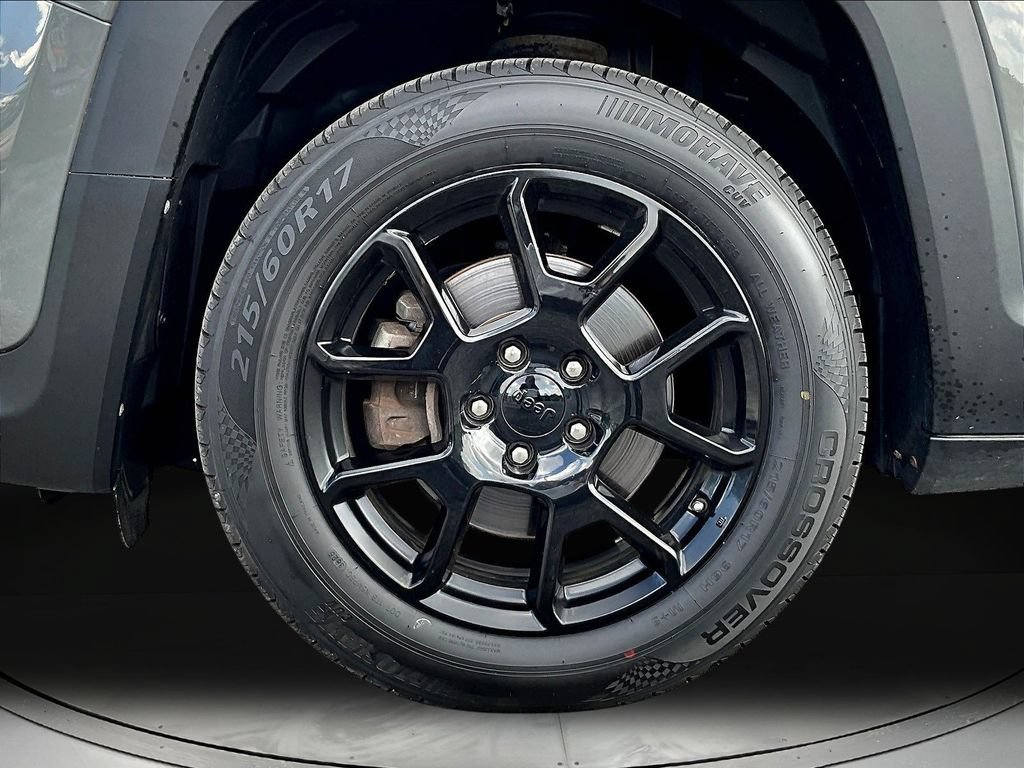 Used 2019 Jeep Renegade Altitude w/ Quick Order Package 2XM FWD image 34