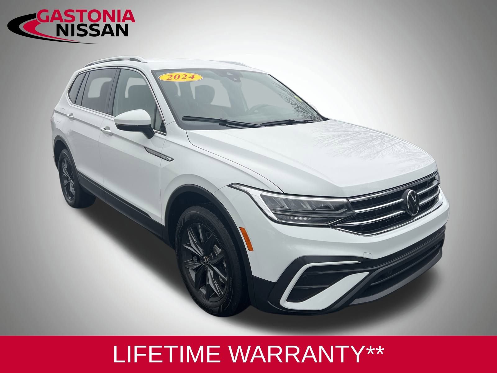 Used 2024 Volkswagen Tiguan SE video 2