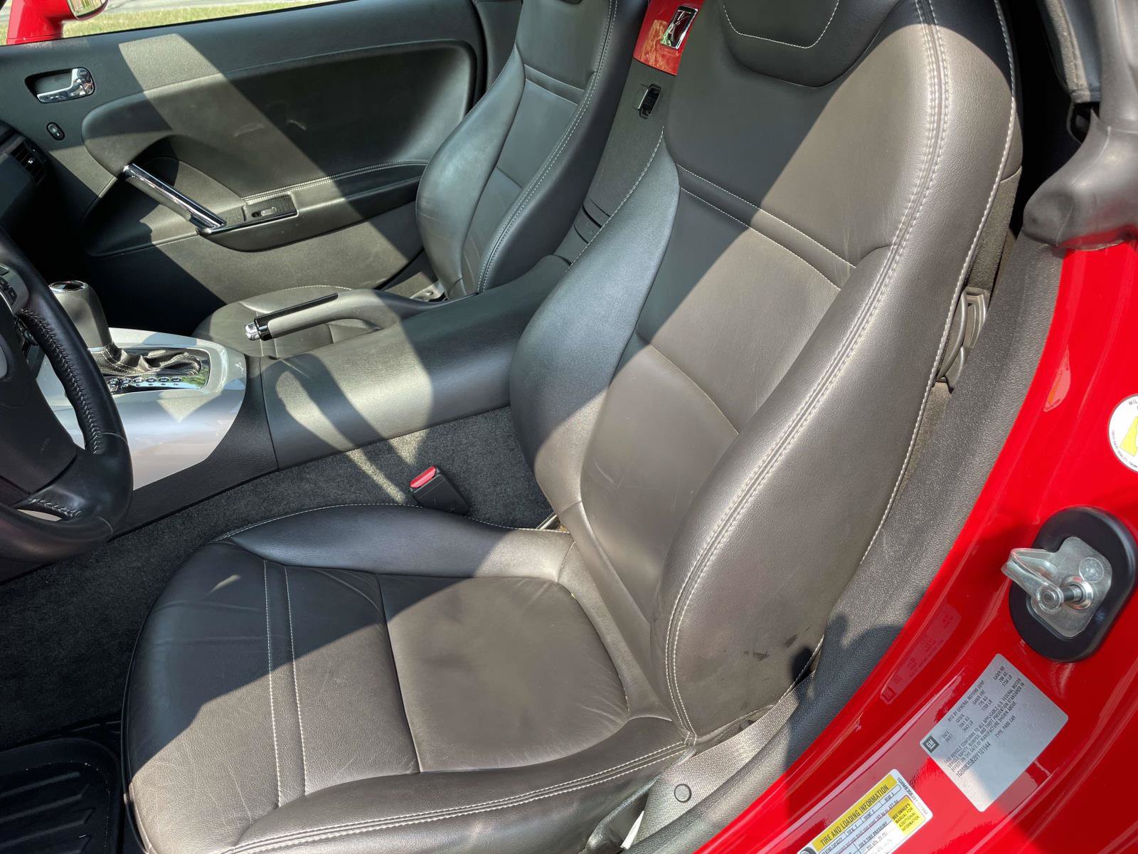 Used 2008 Saturn Sky w/ Premium Trim Package RWD image 13