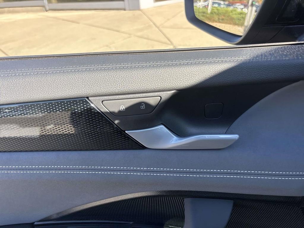 New 2026 Volkswagen Tiguan SE R-Line image 12