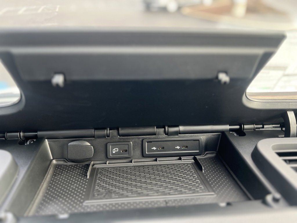 Used 2024 Mercedes-Benz Sprinter 3500 image 27