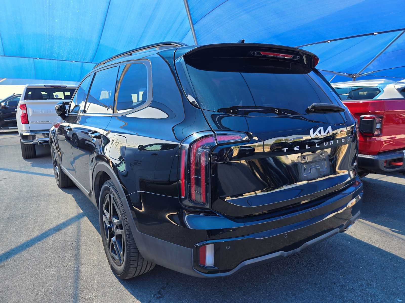 Used 2023 Kia Telluride SX Prestige X-Line AWD/4WD image 3