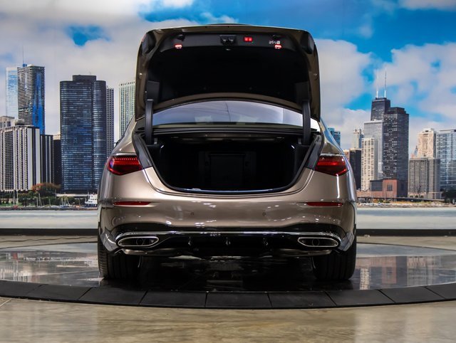 New 2026 Mercedes-Benz S 580 4MATIC Sedan image 12