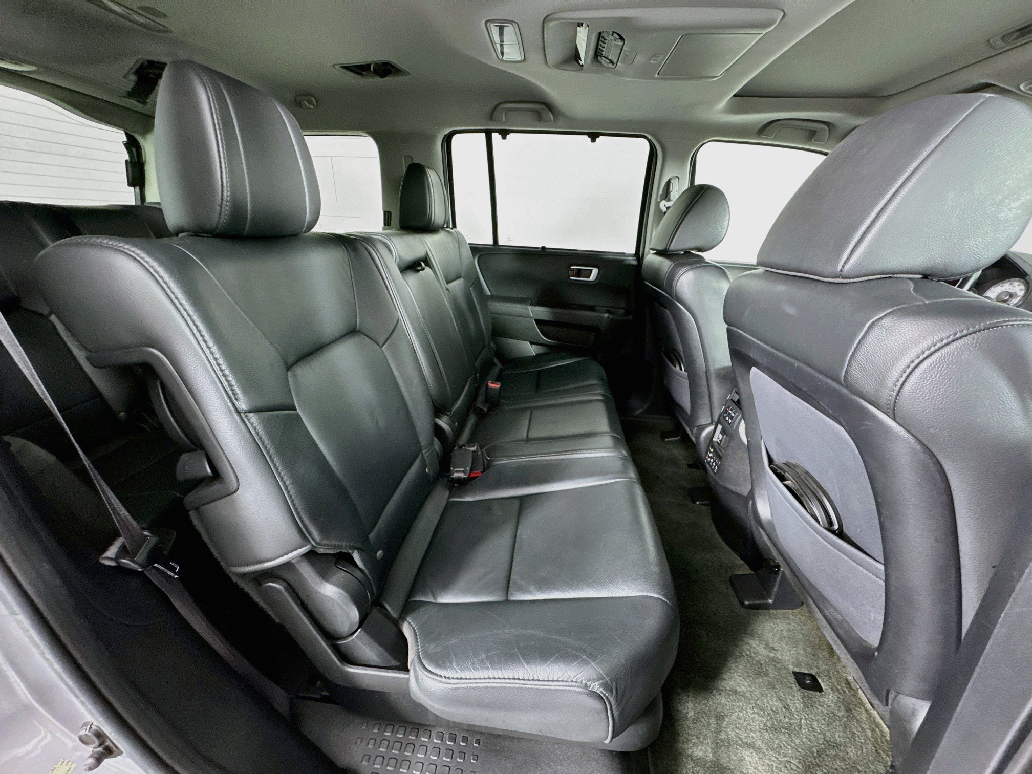 Used 2015 Honda Pilot Touring image 29