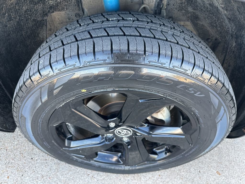 Used 2020 Toyota RAV4 XSE image 20