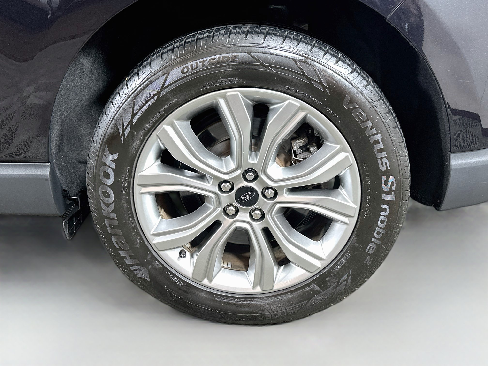 Used 2024 Ford Edge Titanium AWD/4WD image 29