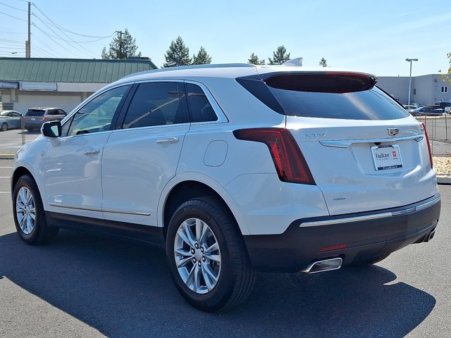 Used 2023 Cadillac XT5 Luxury w/ LPO, Premium Carpet Package AWD/4WD image 4