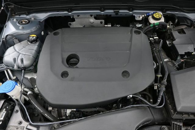 Used 2023 Volvo XC40 B5 Plus w/ Protection Package Premier AWD/4WD image 34