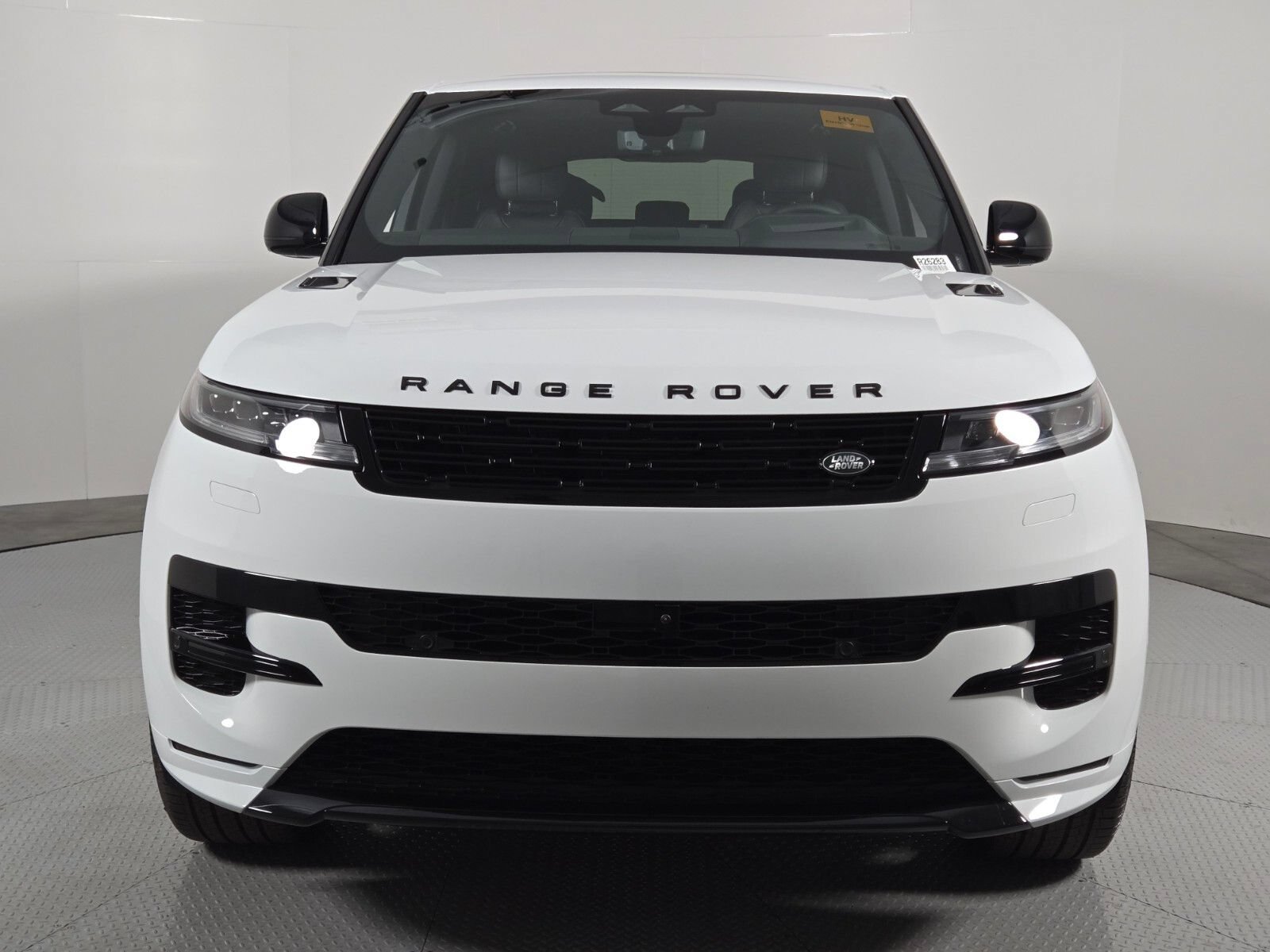 New 2026 Land Rover Range Rover Sport Dynamic SE AWD/4WD image 8