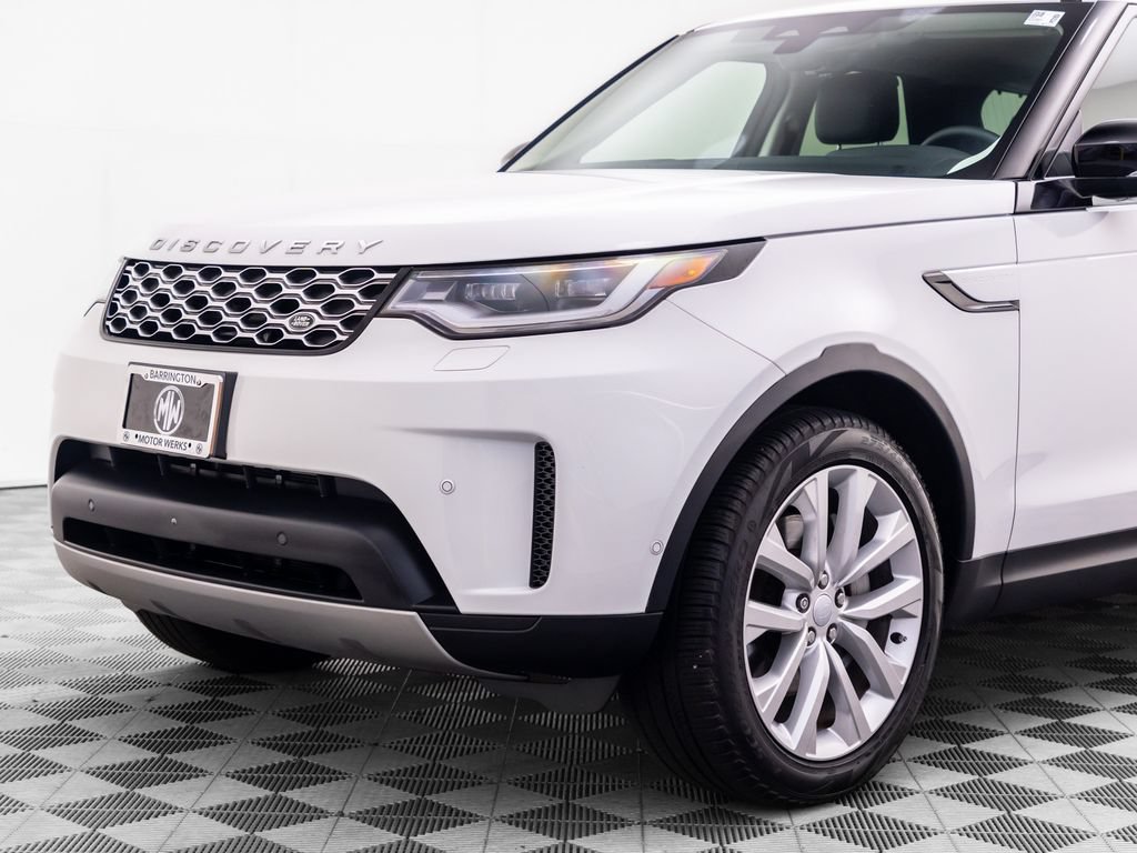 Used 2024 Land Rover Discovery S AWD/4WD image 40