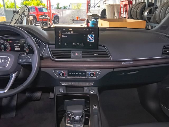 Certified 2024 Audi Q5 2.0T Premium Plus image 25