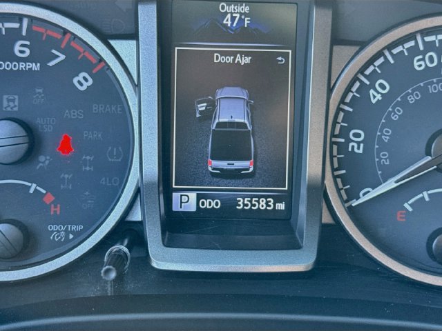 Used 2023 Toyota Tacoma SR5 AWD/4WD image 13