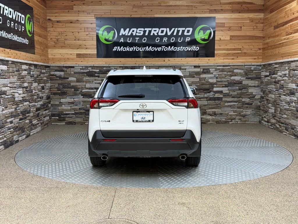 Used 2023 Toyota RAV4 XLE image 8