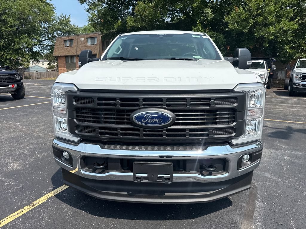 New 2026 Ford F250 XL w/ XL Chrome Package AWD/4WD image 3