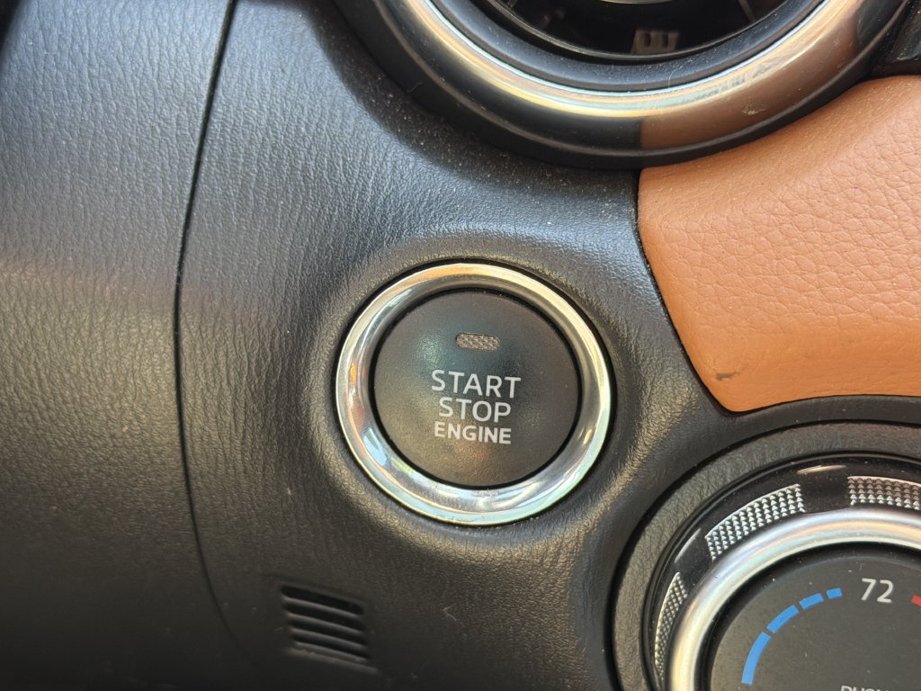 Used 2020 FIAT 124 Spider Lusso w/ Convenience Group RWD image 20