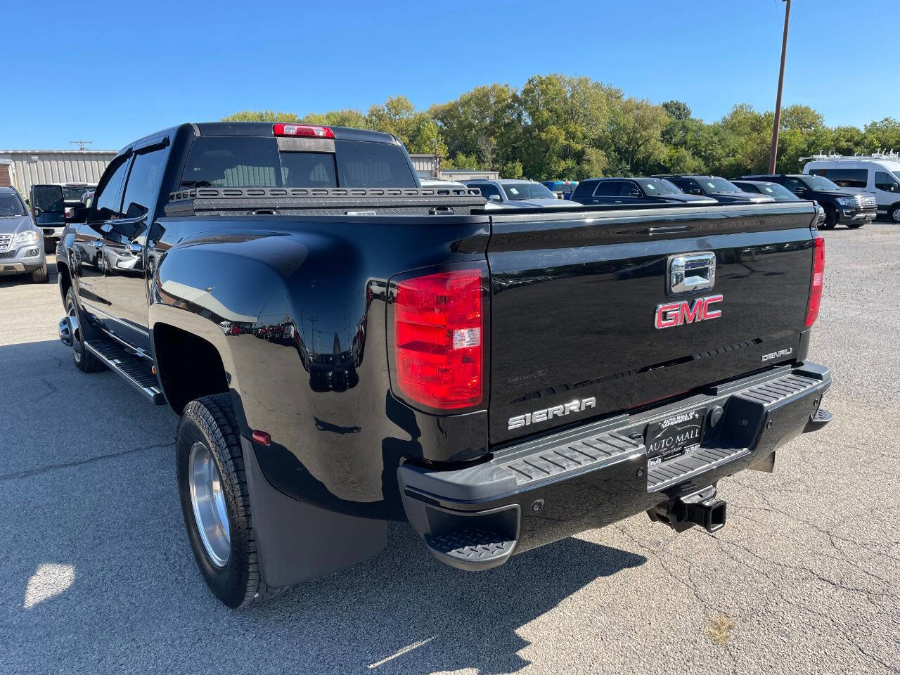 Used 2015 GMC Sierra 3500 Denali w/ Duramax Plus Package image 3