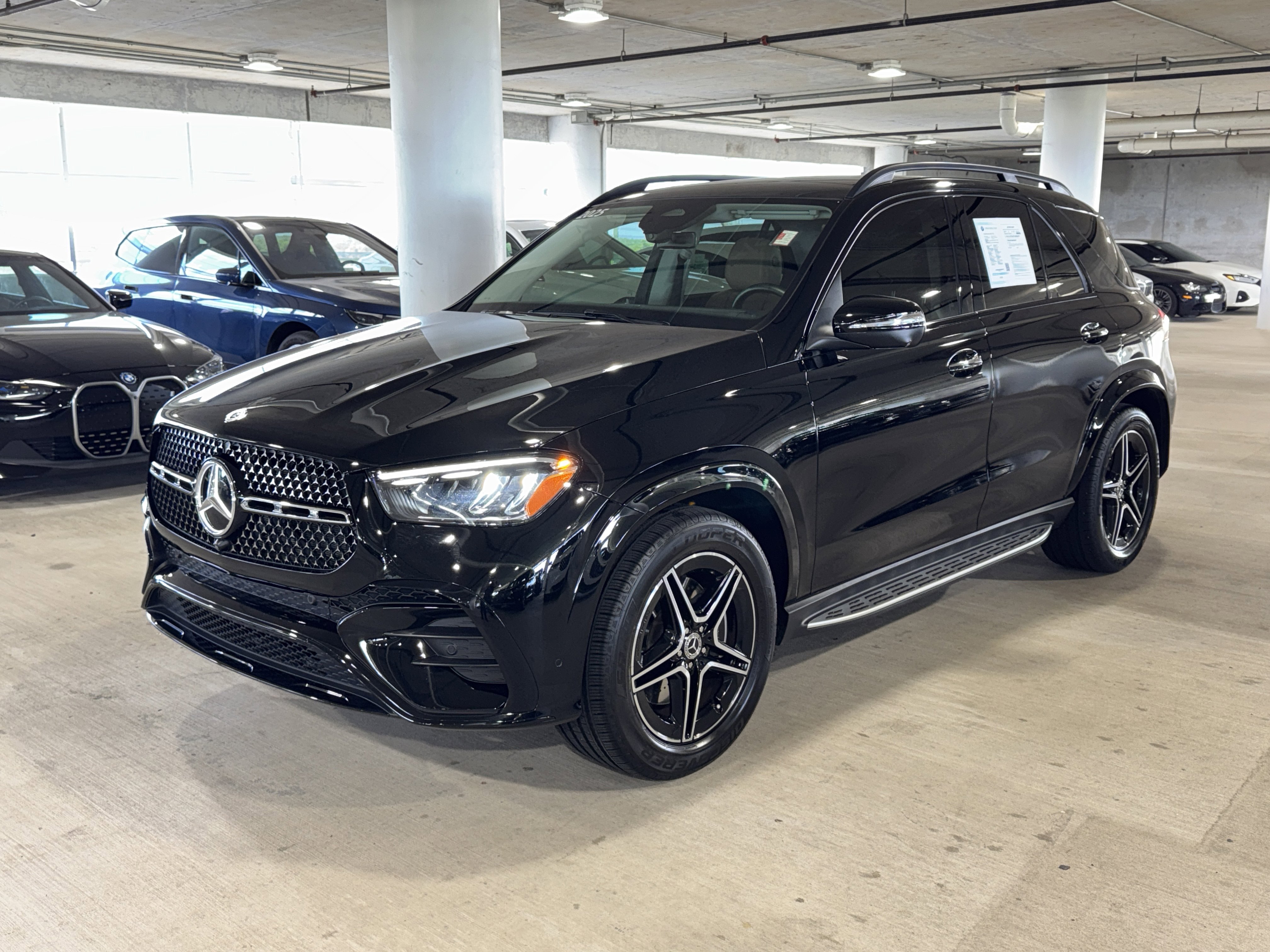 Used 2025 Mercedes-Benz GLE 350 4MATIC image 4