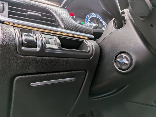 Used 2016 Cadillac XTS Luxury AWD/4WD image 16