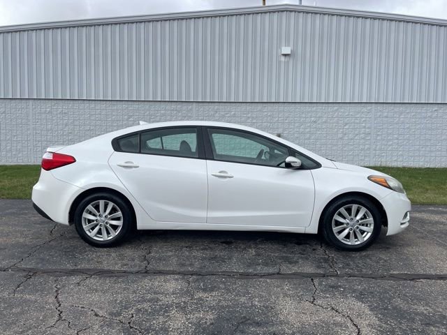 Used 2016 Kia Forte LX w/ LX Popular Plus Package image 16