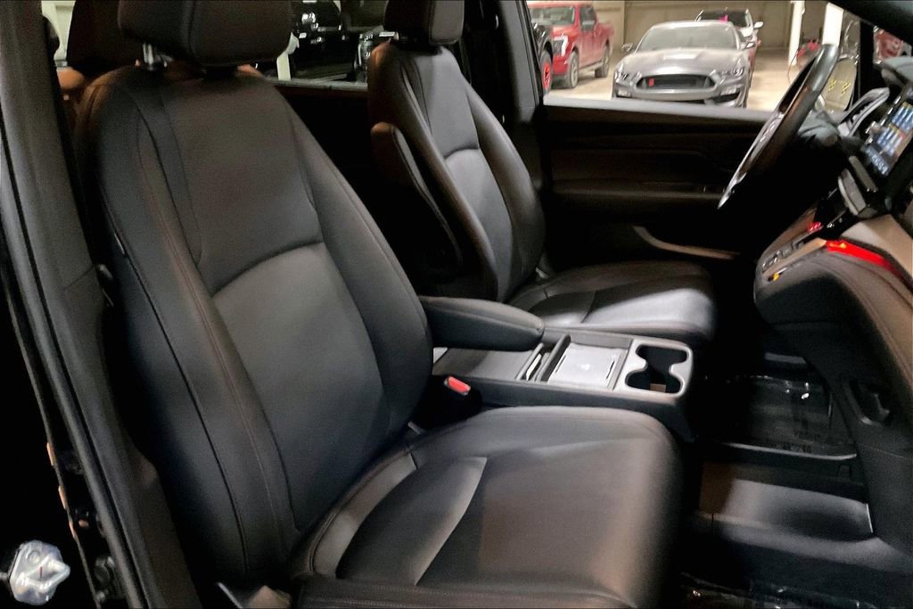 Used 2025 Honda Odyssey Sport-L image 7
