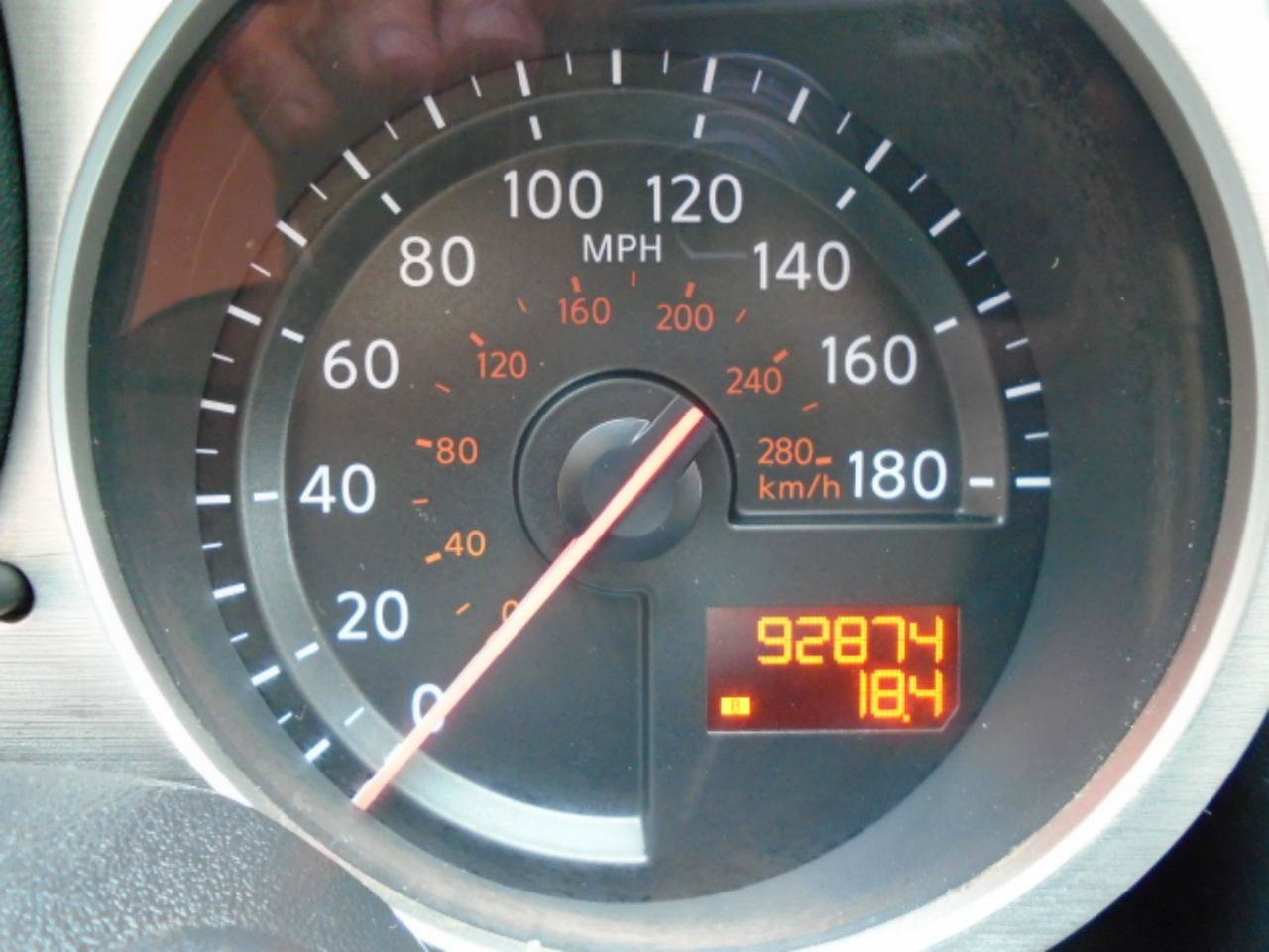 Used 2013 Nissan 370Z Roadster RWD image 12