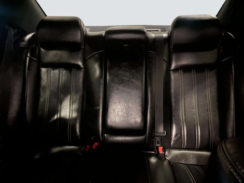 Used 2019 Chrysler 300 S RWD image 22