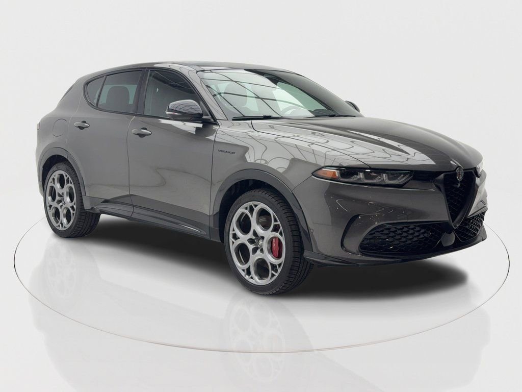 New 2024 Alfa Romeo Tonale Veloce