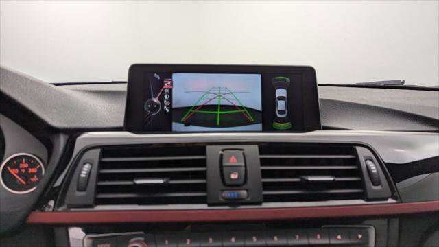 Used 2015 BMW 428i Coupe w/ Technology Package image 23