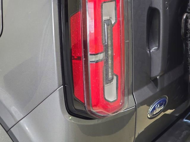 Used 2023 Ford Bronco Wildtrak image 33