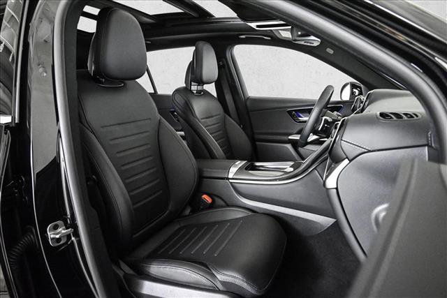 Certified 2025 Mercedes-Benz GLC 300 4MATIC image 22