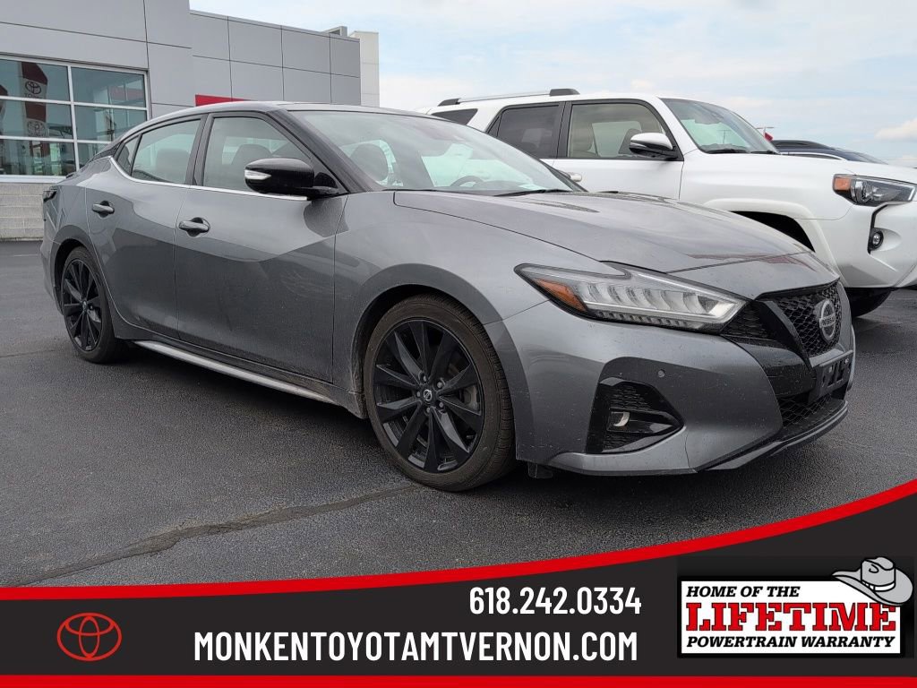 Used 2021 Nissan Maxima SR w/ Sport Mat Group FWD image 1