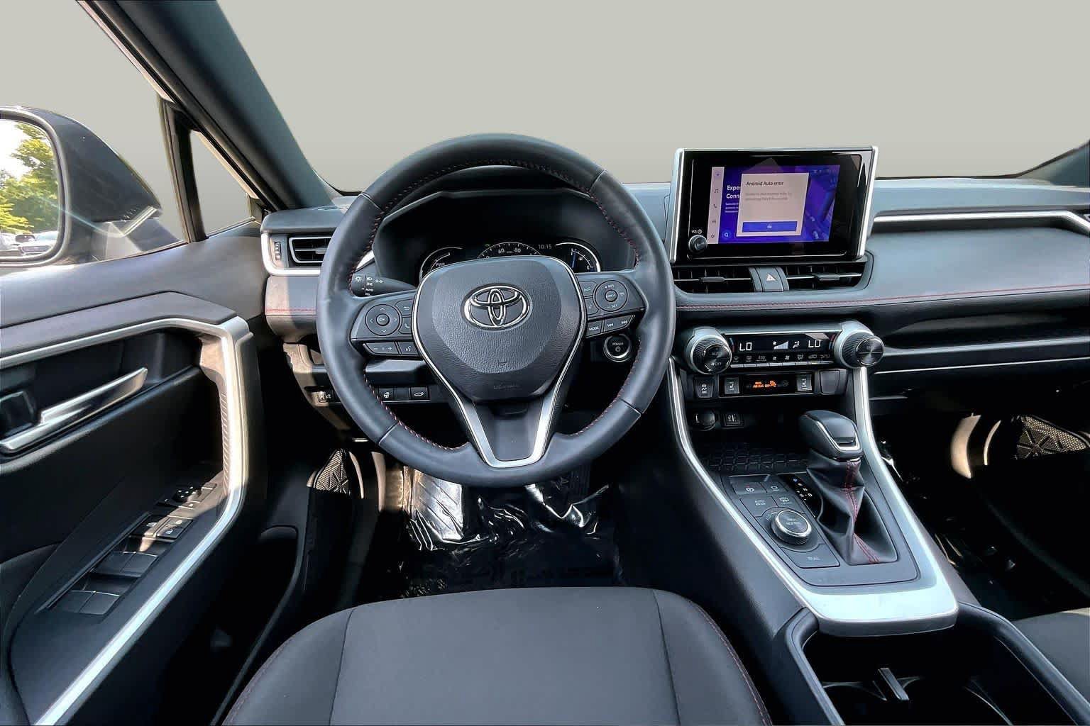 Used 2023 Toyota RAV4 SE w/ Weather & Moonroof Package AWD/4WD image 6