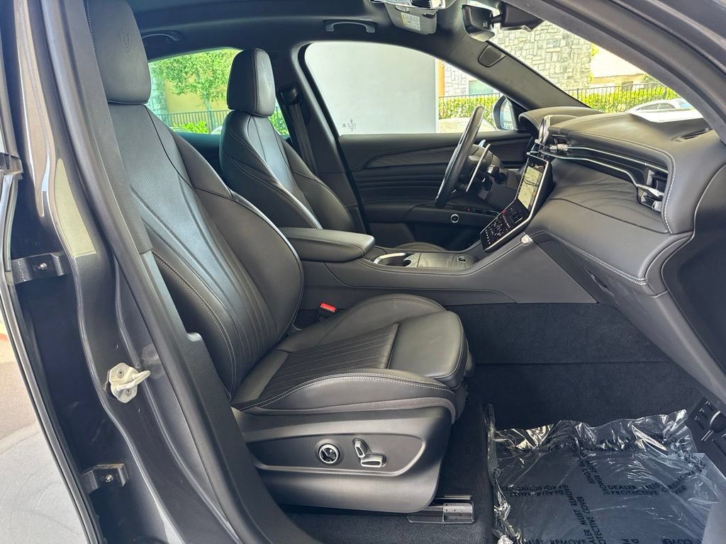 Certified 2023 Maserati Grecale Modena AWD/4WD image 24