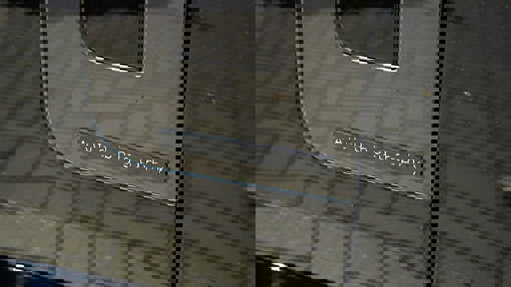 Used 2023 Land Rover Range Rover Long Wheelbase Autobiography image 34