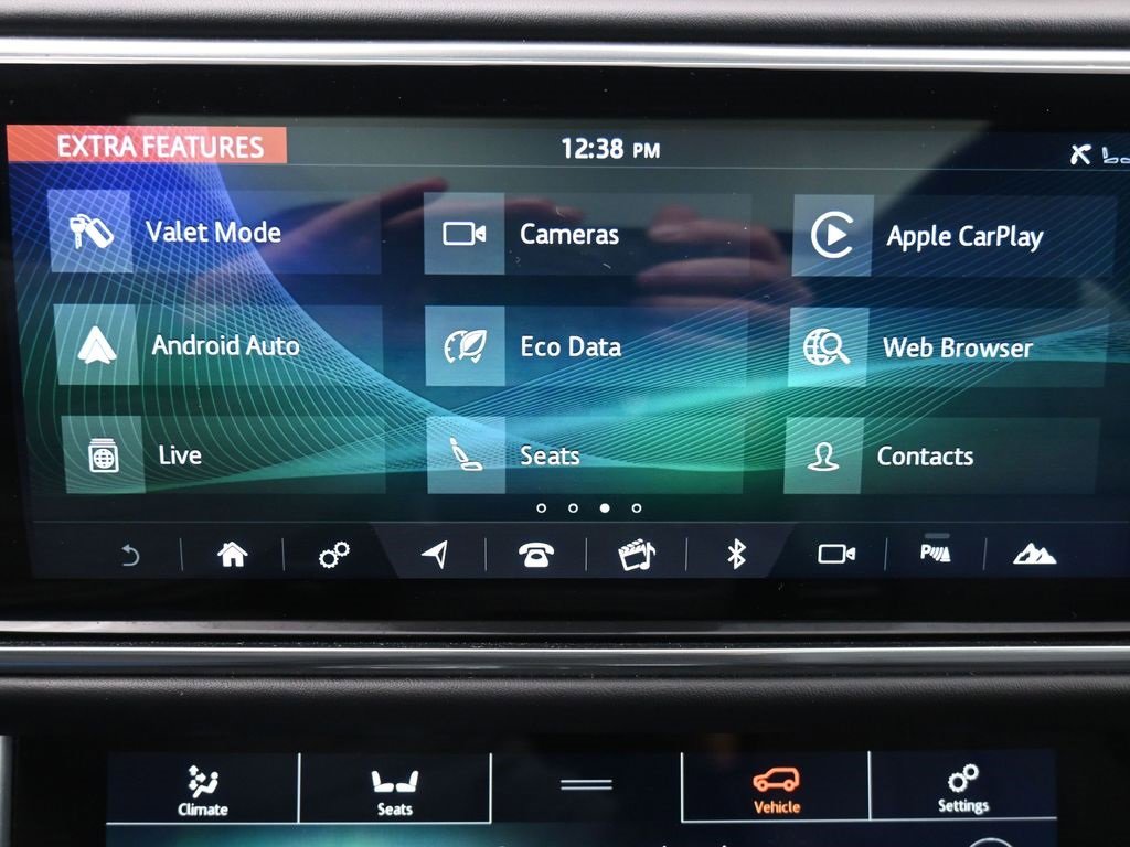 Used 2022 Land Rover Range Rover Westminster Edition image 16