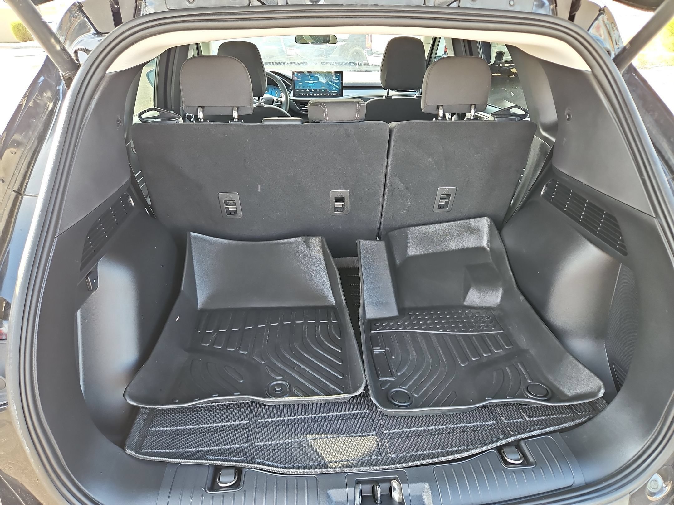 Used 2023 Ford Escape Active w/ Tech Pack #2 FWD image 7